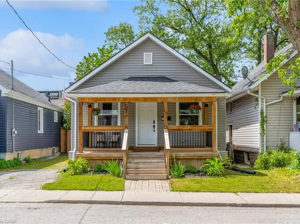 57 Richmond Ave, Saint Catharines, ON L2R 3W6