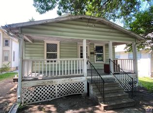 1839 SW 2nd St, Topeka, KS 66606