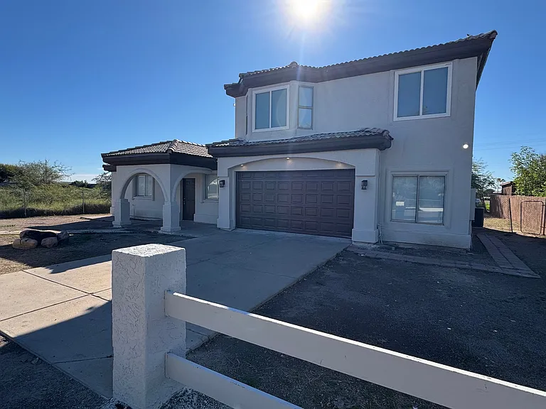 5551 E Preakness Dr — Photo 2