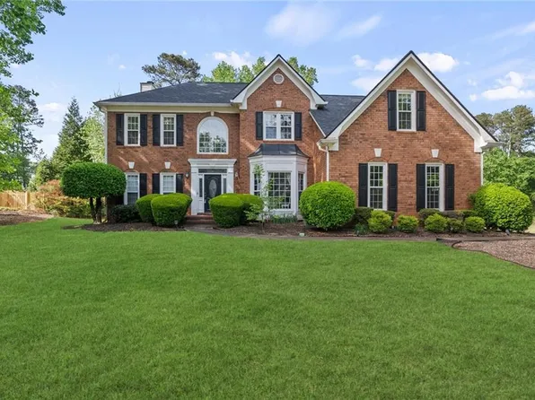 2349 Meadow Isle Ln, Lawrenceville, GA 30043