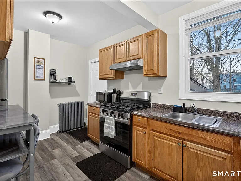 393 Orchard St — Photo 9