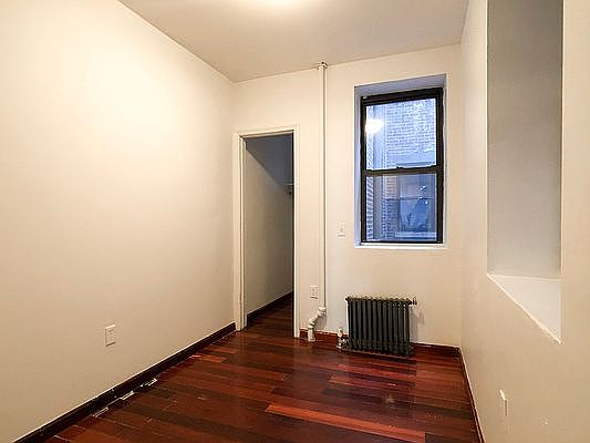 3rd image of 493 9th Ave #2D