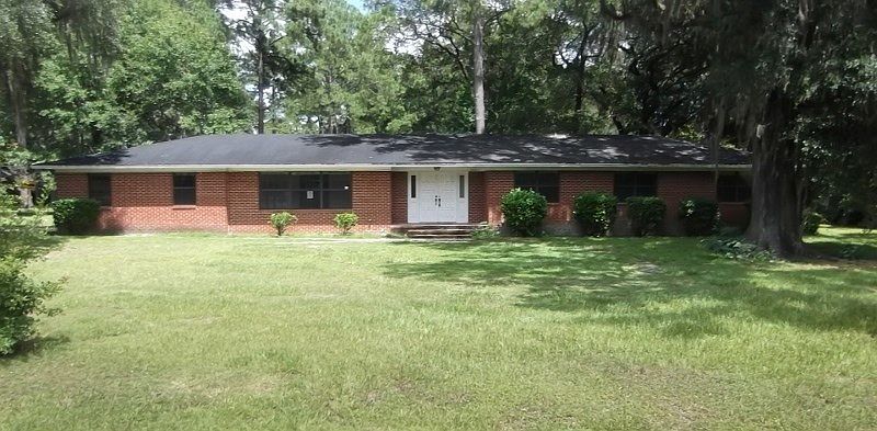 1st image of 2601 Gunn St