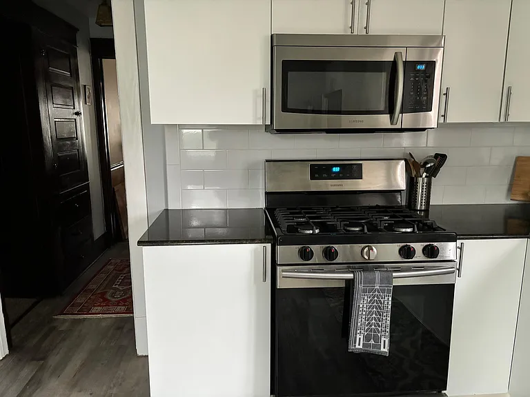 42 Woodette Pl — Photo 5