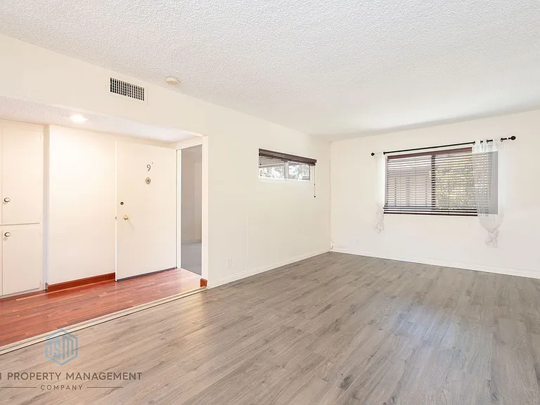385 Cliff Dr #9 — Photo 5