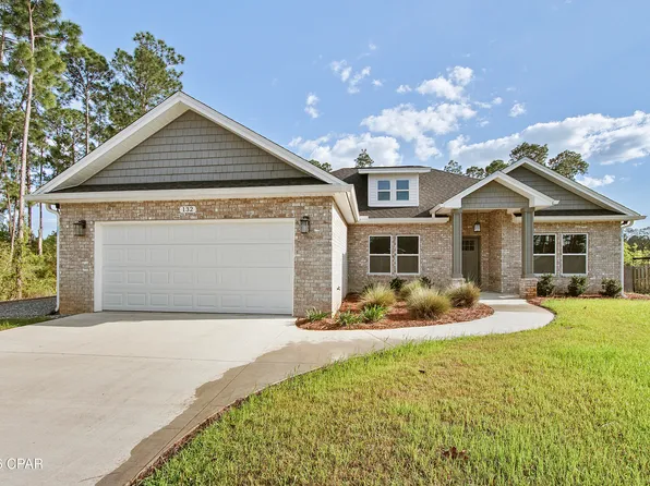 132 White Oaks Blvd, Southport, FL 32409