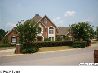 1028 Pinemeadow Dr, Gardendale, AL 35071