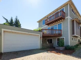724 Prospect Ave, Hood River, OR