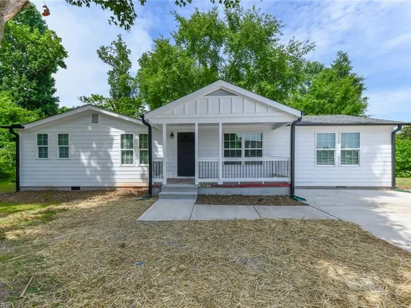 1206 Nealtown Rd, Greensboro, NC 27405