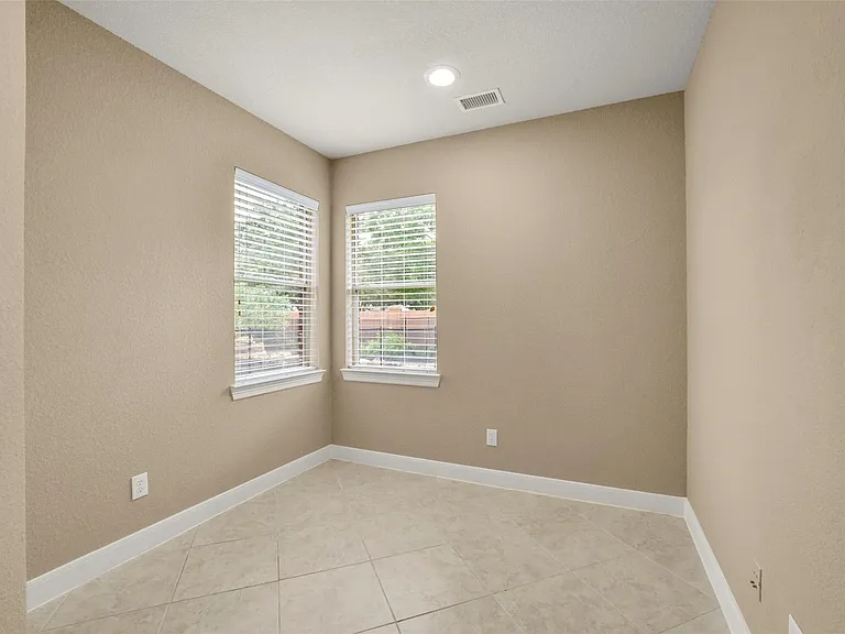 25610 Corey Cove Ln — Photo 22