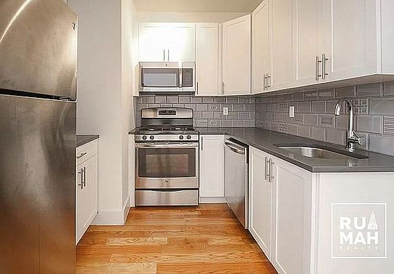 5th image of 194 Stuyvesant Ave APT 3A
