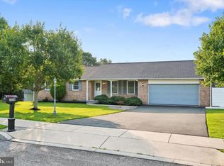 2586 Cherry Ct, Gilbertsville, PA 19525