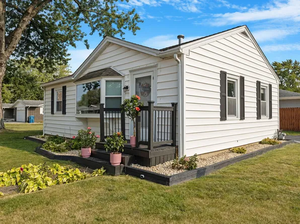 27 George St, Morris, IL 60450