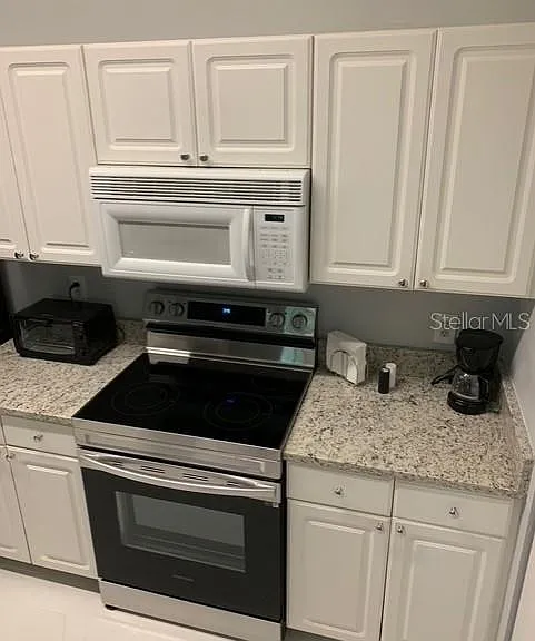 15107 Vista Ct #15 — Photo 4