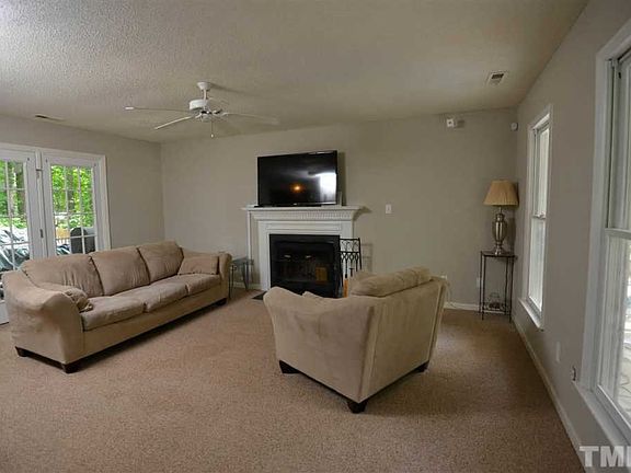 4th image of 104 Forestchase Ct