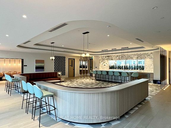 4th image of 130 Riverview St #1111