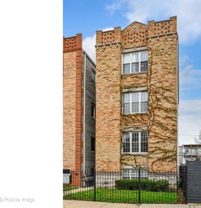 749 S Claremont Ave APT 2, Chicago, IL, 60612