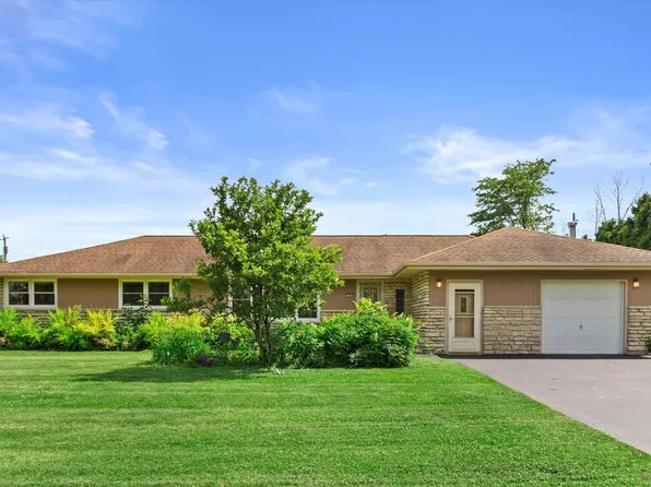 14001 West Dakota STREET, New Berlin, WI 53151