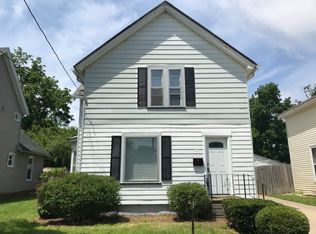 829 Jackson St, Aurora, IL 60505