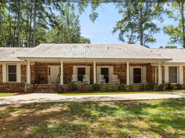 2305 Wildwood Dr, Jasper, AL 35501