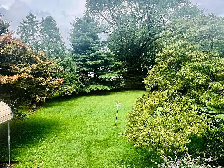407 Anderson Ave — Photo 35