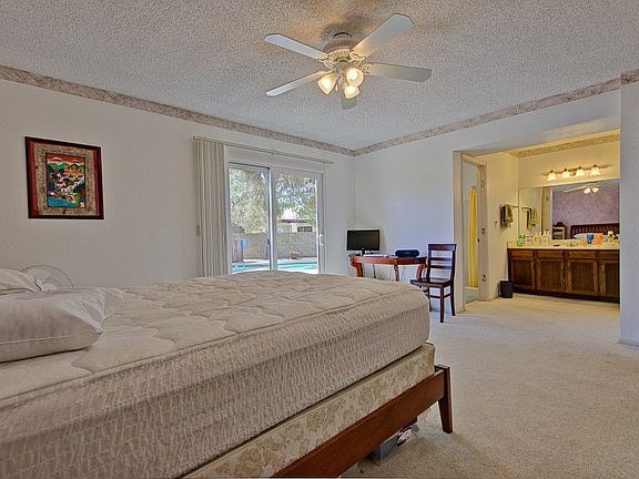 5th image of 1822 S Rogers Cir
