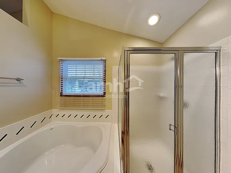 6738 Inverness St — Photo 19