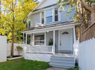 106 Willow Ave, Toronto, ON M4E 3K3