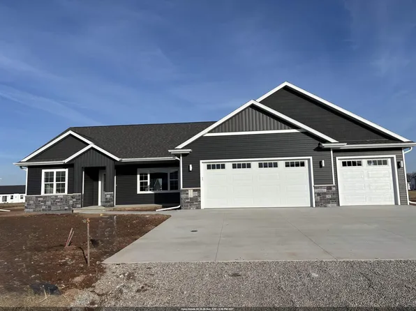 N9262 Anton Ct, Appleton, WI 54915