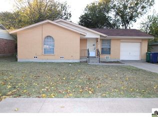 512 Creek St, Copperas Cove, TX 76522
