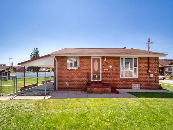 1206 Liberty Ave, Natrona Heights, PA 15065