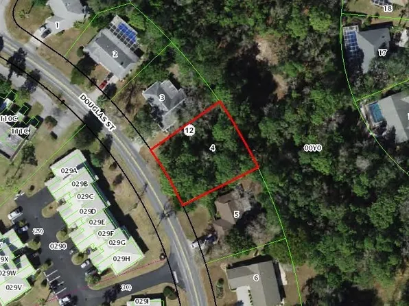 54 Douglas St, Homosassa, FL 34446