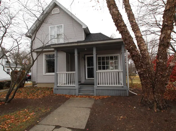 155 Burgess St, Belvidere, IL 61008