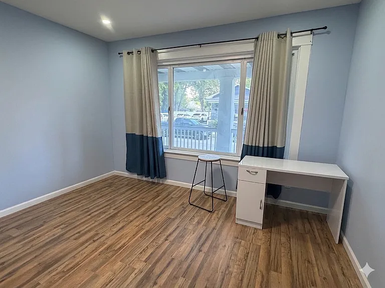 1747 Oneida St — Photo 27