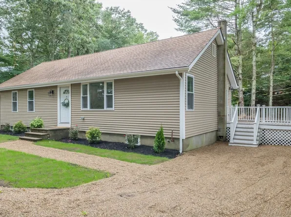 230 Roxy Cahoon Rd, Plymouth, MA 02360