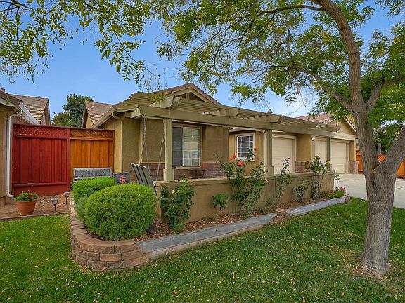 2nd image of 6361 Snowberry Ct