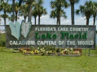 345 Chicago Way NE, Lake Placid, FL 33852