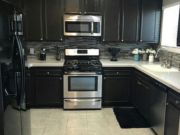 2nd image of 621 W Fletcher Ave Unit 22