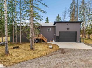 9013 State Highway 621, Brazeau County, AB T7A 2A3