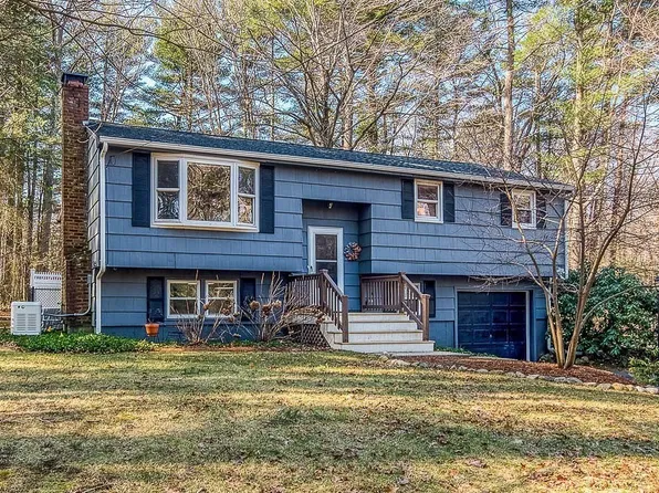 74 Anna Dr, East Bridgewater, MA 02333