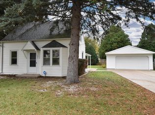 4256 S 96th St, Milwaukee, WI 53228