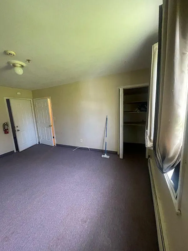 W Port Bay Rd, Wolcott — Photo 2