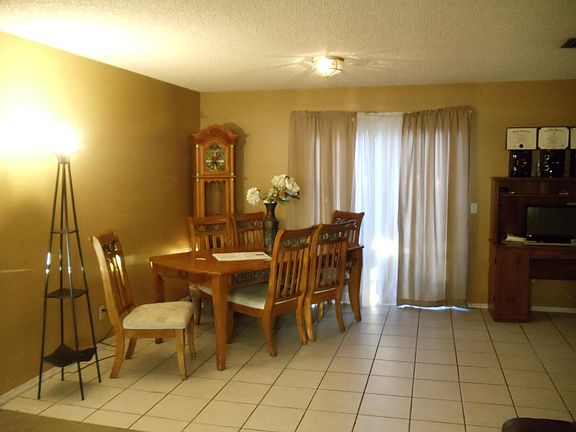 5th image of 2361 SE Surrey Pl