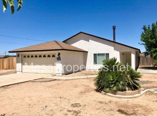 10975 Merino Rd, Apple Valley, CA 92308