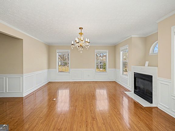 4th image of 125 Chadwick Dr