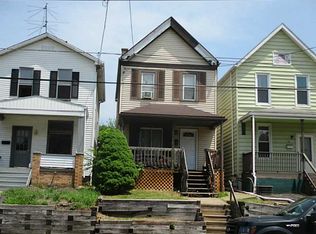 1318 4th Ave, Beaver Falls, PA 15010