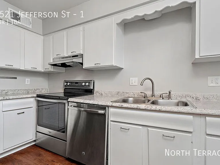 4521 Jefferson St #1 — Photo 1