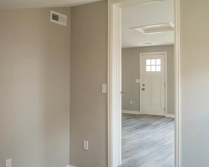 307 N 10th Ave — Photo 11
