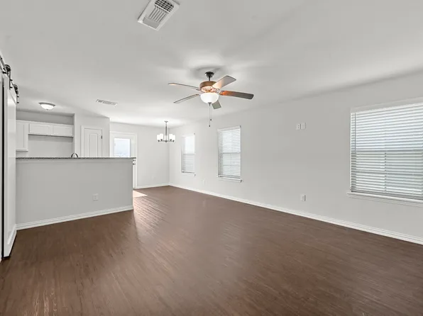 236 West Rd, Sherman, TX 75092