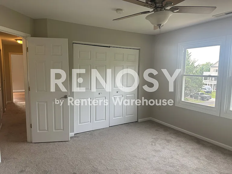 8900 Millers Island Blvd — Photo 19